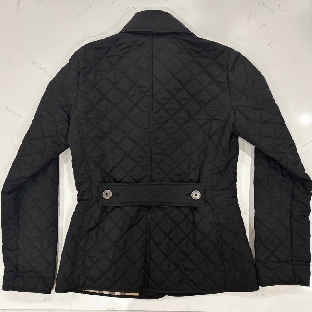 Burberry Black Quilted Puffer Jacket - Picture 2 of 10